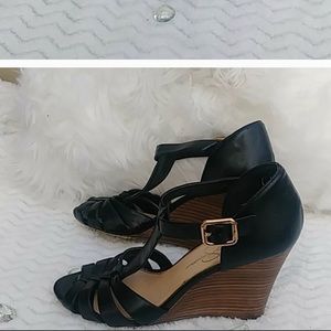 Jessica Simpson Black Wedge Sandals